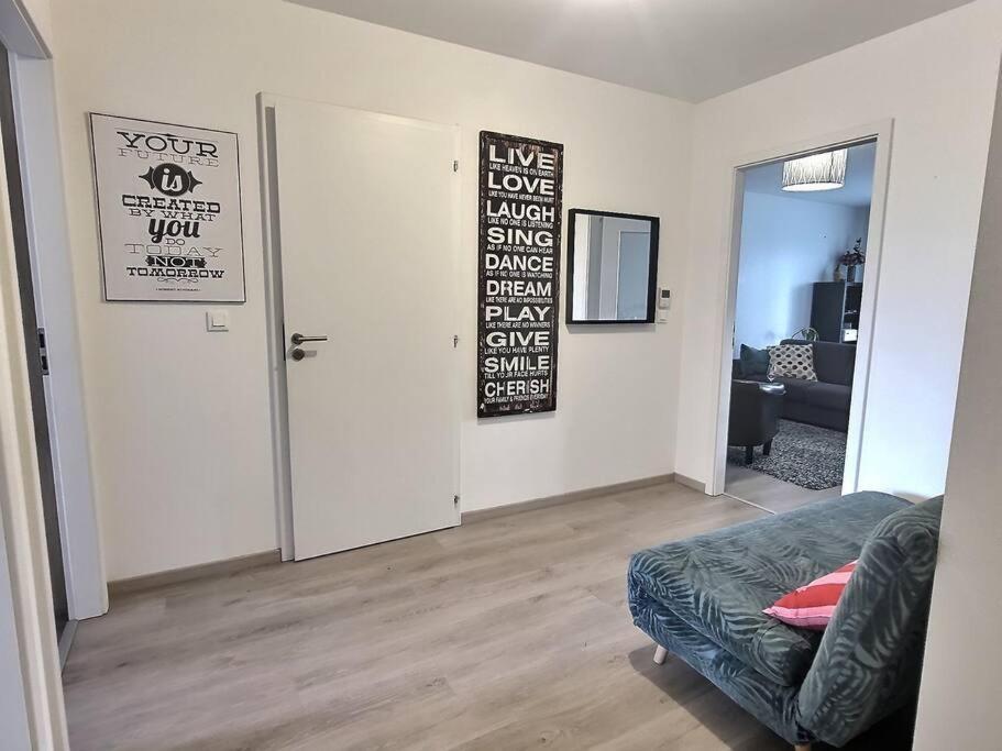 Superbe Appartement Avec 2 Balcons - Vue Sur La Cathedrale Environ 15 Min En Tram Strasbourg Luaran gambar